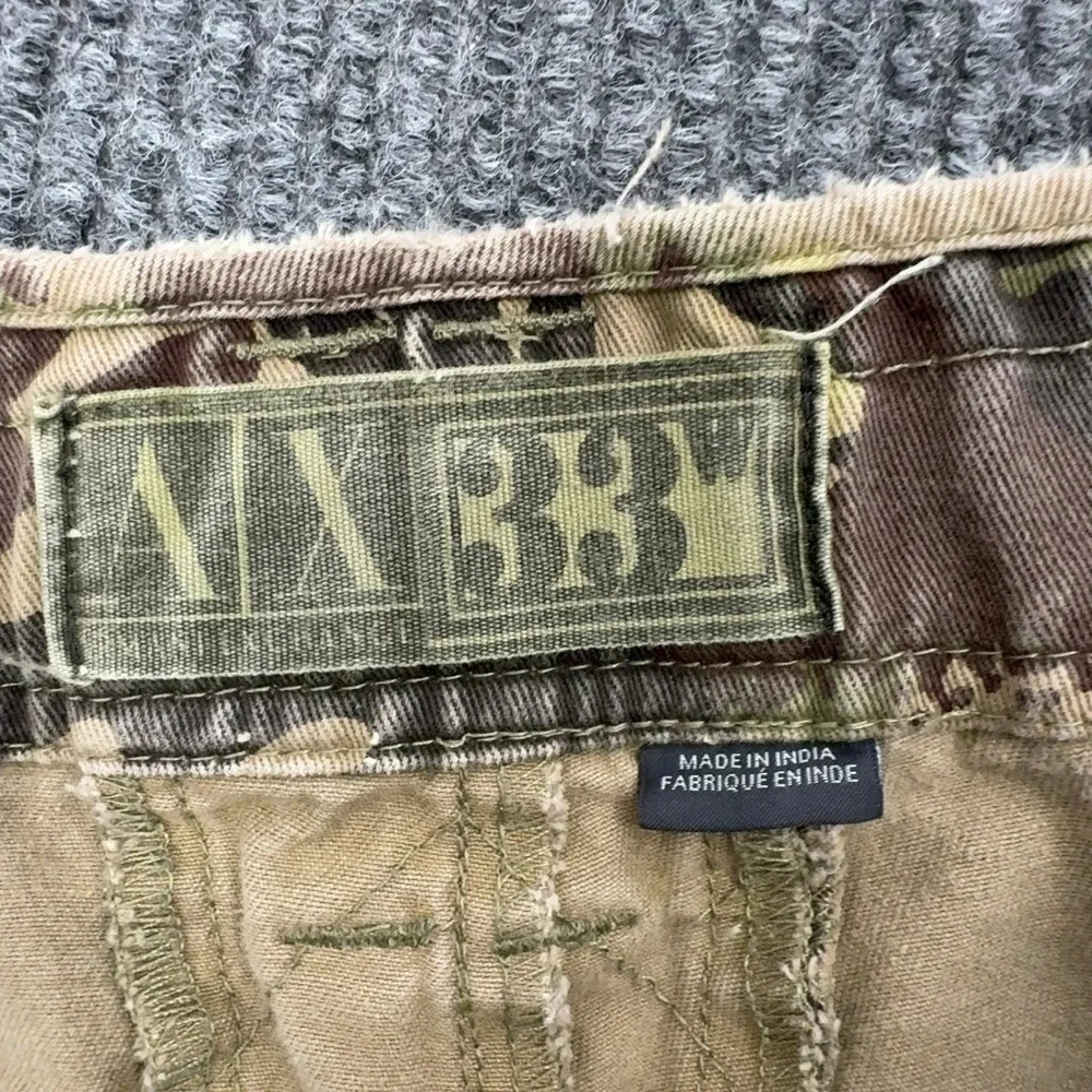Armani Exchange Cargo Shorts Mens 33 Camo Cotton Distressed Raw Hem Streetwear